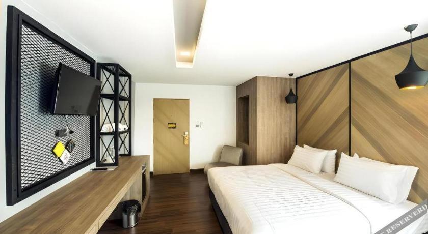 The Circle Hotel Buriram Luaran gambar