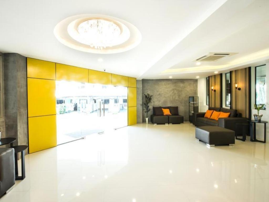 The Circle Hotel Buriram Luaran gambar